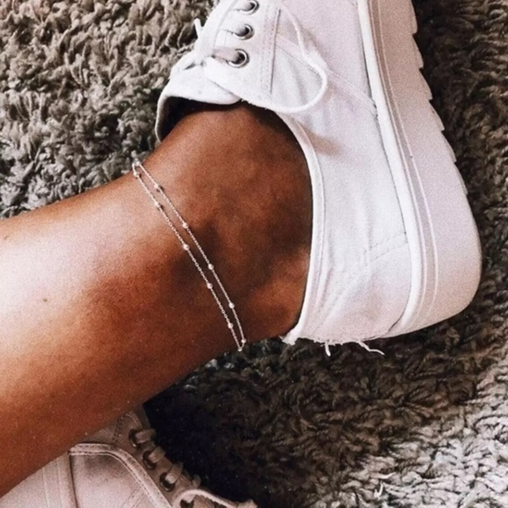 3/$30 🤍 Double Beaded Anklet 💛